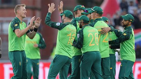 The 2019 Cricket World Cup: A Controversial Defeat and South Africa's Unfulfilled Promise